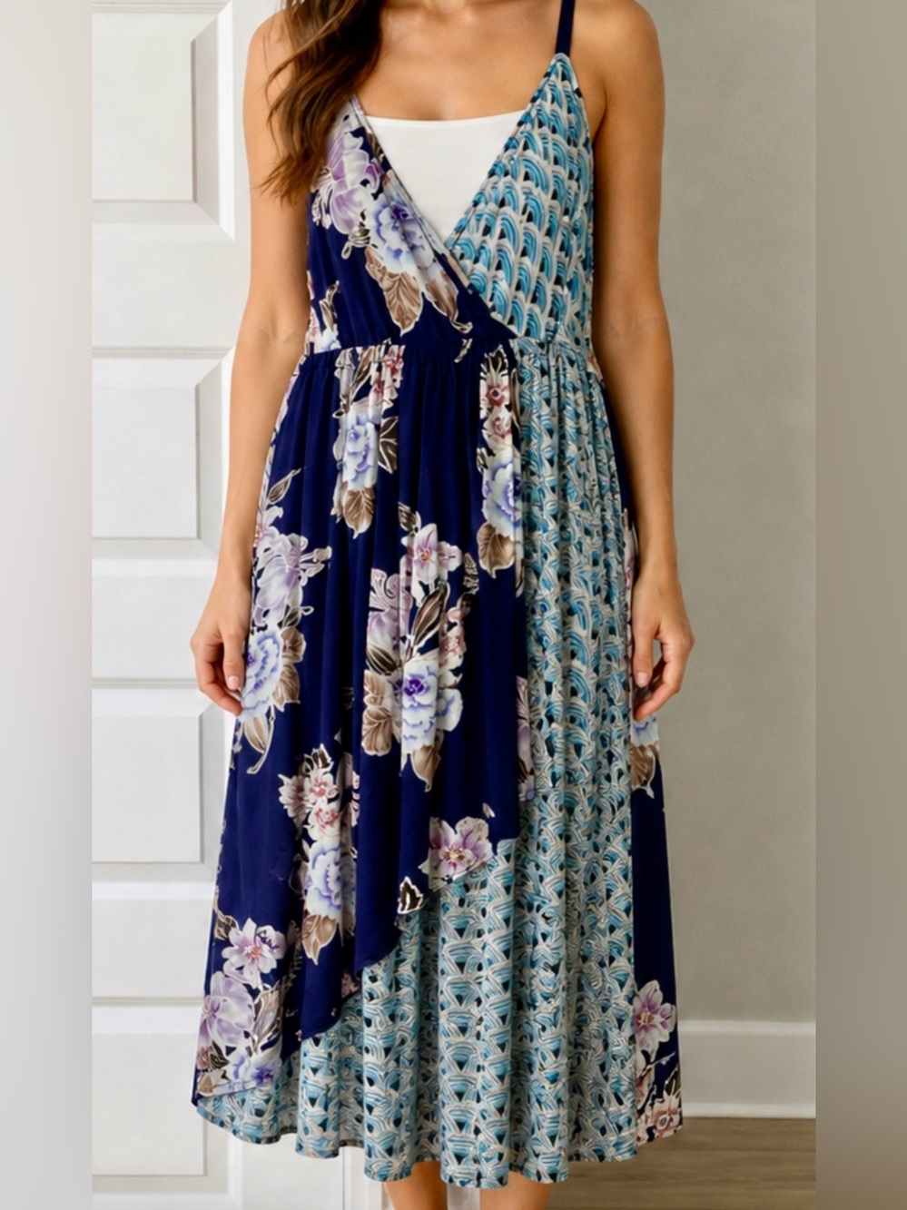 Lilka Sz SML Floral midi dress